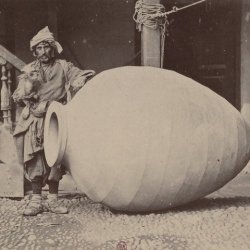 Barry_capitaine._F._25._Grand_vase_pour_la_conservation_du_vin_en_Kacheti_Georgie._Mission_scientifique_de_Mr_Ernest_Chantre._1881